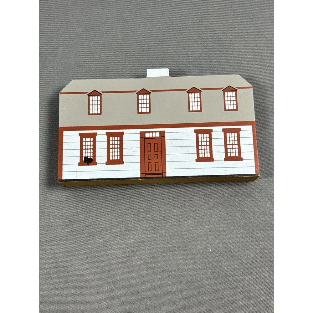 Vintage Folk Art Weymouth Massachusetts Wood Abigail Adams House‎ Model